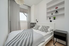 White Studio With Balcony by Renters