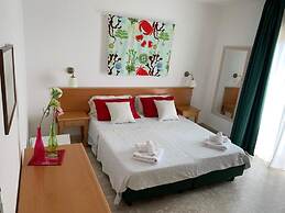 Residenza Giancesare Family Apartments