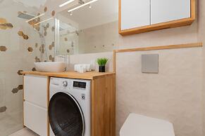 Elegant Apartment in Gdańsk by Renters