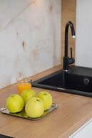 Elegant Apartment in Gdańsk by Renters