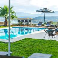 Villa Roula 3BR Seaview Villa in Chania