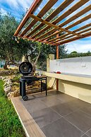 Villa Roula 3BR Seaview Villa in Chania