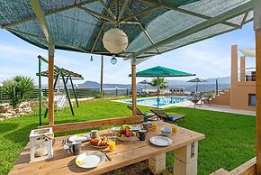 Villa Roula 3BR Seaview Villa in Chania