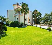 Villa Roula With Private Pool