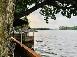 WATERFRONT BY PALMYRA