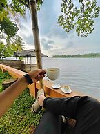 WATERFRONT BY PALMYRA