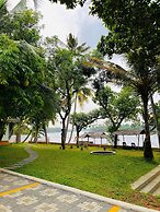 WATERFRONT BY PALMYRA