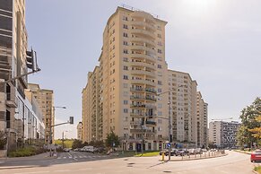 Cozy Apartment With Balcony by Renters