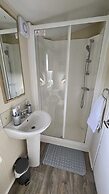 Pura Vida-stunning 2-bed Caravan in Clacton-on-sea