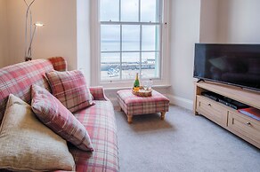 Belle Vue Court - 2 Bedroom Apartment - Tenby