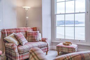 Belle Vue Court - 2 Bedroom Apartment - Tenby