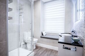 Belle Vue Court - 2 Bedroom Apartment - Tenby