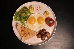 Alivaa Hotel Gurugram Sohna Road City Center