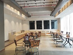 Alivaa Hotel Gurugram Sohna Road City Center