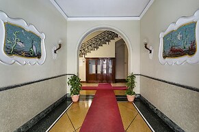 Bright Apartment in San Martino by Wonderful Italy