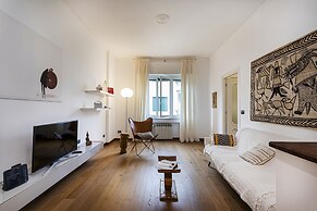 Bright Apartment in San Martino by Wonderful Italy