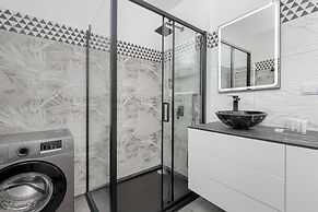 Apartment Close to the Beach by Renters