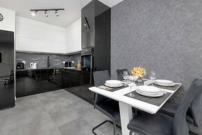 Apartment Close to the Beach by Renters