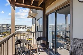 Southwinds G10 2 Bedroom Condo by RedAwning
