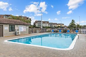 Southwinds G10 2 Bedroom Condo by RedAwning