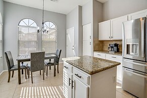 Glendale Oasis < 4 Mi to State Farm Stadium