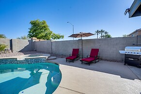 Glendale Oasis < 4 Mi to State Farm Stadium