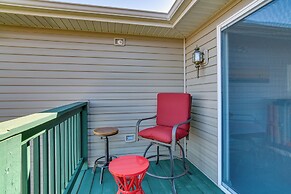 Branson Retreat w/ Balcony Near Silver Dollar City