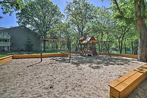 Pointe Royale Condo: Pickleball, Pools & Golf!