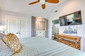 Lovely Crystal Beach House w/ Deck: Walk to Ocean!