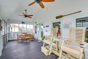 Lovely Crystal Beach House w/ Deck: Walk to Ocean!