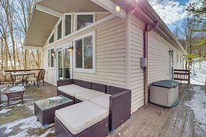 Private Cottage-style Getaway in Pocono Mountains!