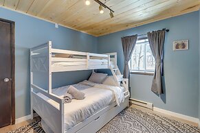 Private Cottage-style Getaway in Pocono Mountains!