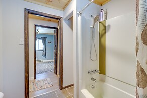 Private Cottage-style Getaway in Pocono Mountains!