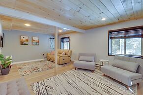 Private Cottage-style Getaway in Pocono Mountains!