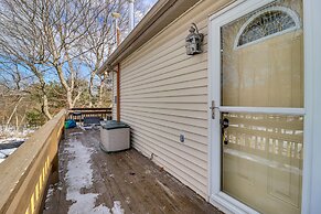 Private Cottage-style Getaway in Pocono Mountains!