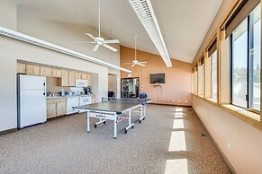 Fraser Condo w/ Ski Shuttle & Resort Amenities!