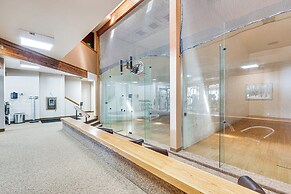 Fraser Condo w/ Ski Shuttle & Resort Amenities!