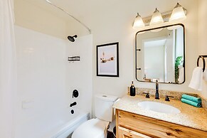 Fraser Condo w/ Ski Shuttle & Resort Amenities!