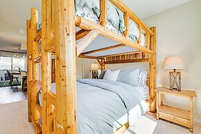 Fraser Condo w/ Ski Shuttle & Resort Amenities!