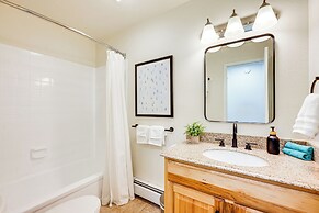 Fraser Condo w/ Ski Shuttle & Resort Amenities!