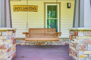 Villa on Lake Darling: Fire Pit, Deck & Bbq!