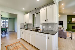 Lovely Bentonville Home w/ Grill: 1 Mi to Downtown