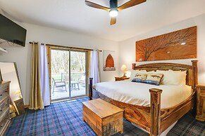 Peaceful Rhododendron Cabin w/ Fire Pit & Hot Tub!