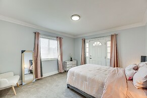 South Central Los Angeles Home w/ Patio