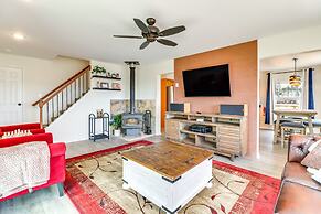 Family-friendly Albrightsville Cabin: Deck & Views