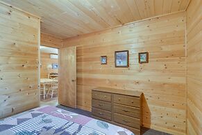 Dog-friendly Park Rapids Retreat w/ Boat Dock!