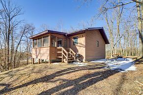 Cozy Park Rapids Cabin w/ Fire Pit + Lake Access