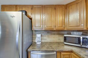 Fire Pit + Lake View: Cozy Park Rapids Cabin