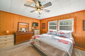 Serene Home Between Lake Jocassee & Lake Keowee!