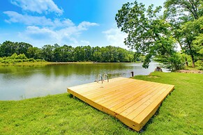 Riverfront Royal Home w/ Hot Tub & Fire Pits!